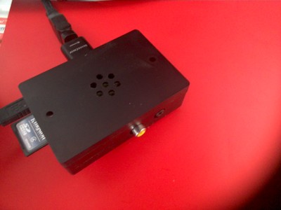 raspberry pi cu carcasa